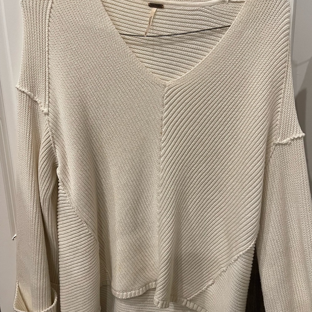 Crème boat sleeve free people sweater